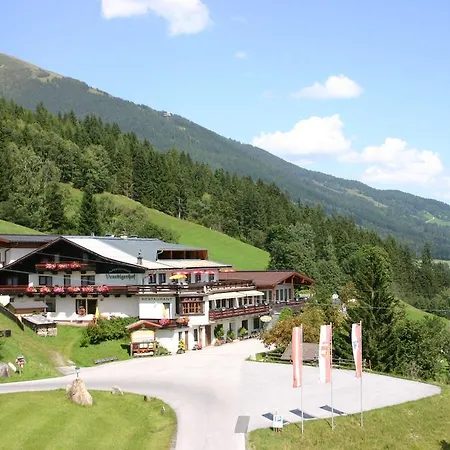 Jugend- Und Venedigerhof