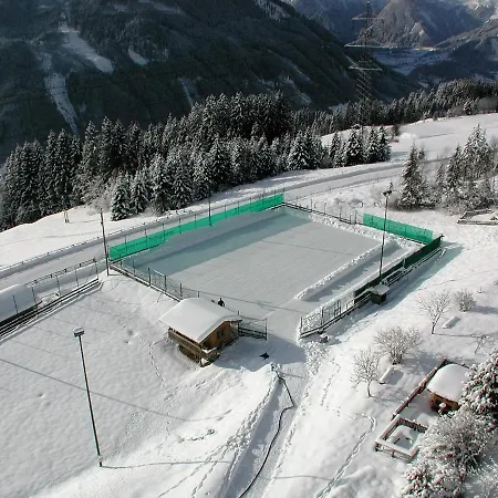 Jugend- Und Venedigerhof Hotel