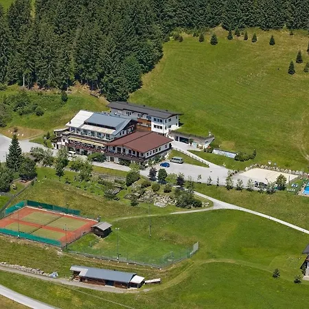 Jugend- Und Venedigerhof 3*