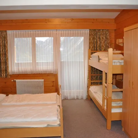 Jugend- Und Venedigerhof Hotel