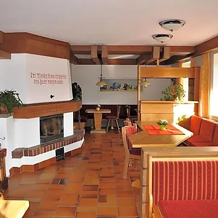 Jugend- Und Venedigerhof Hotel 3*