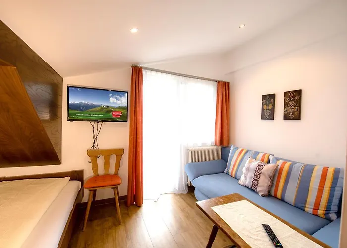 吉恩德法米乐恩维迪吉尔豪弗酒店 3* Neukirchen am Großvenediger